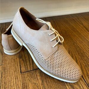 Tamaris Elegant Lace up Oxfords